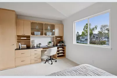 18 Cape Hatteras Ct, Redwood City, CA 94065 - Photo 27