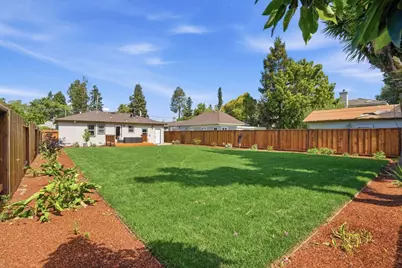 218 N Murphy Ave, Sunnyvale, CA 94086 - Photo 25
