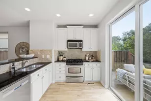 302 Creekside Village Dr, Los Gatos, CA 95032 - Photo 15
