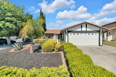 2876 White Acres Dr, San Jose, CA 95148 - Photo 25
