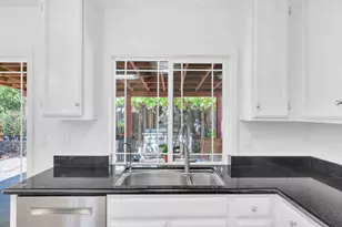 2876 White Acres Dr, San Jose, CA 95148 - Photo 9