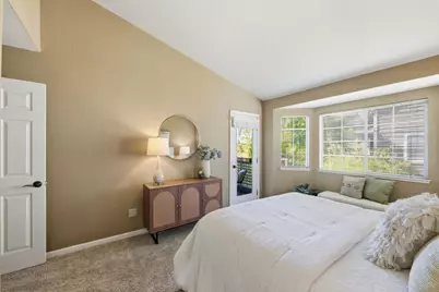 5928 Bridgeport Lake Way, San Jose, CA 95123 - Photo 5
