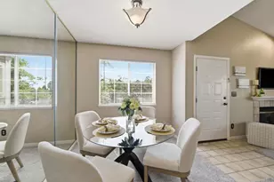 5928 Bridgeport Lake Way, San Jose, CA 95123 - Photo 13