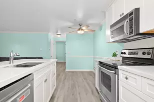 41 Grandview St 1402, Santa Cruz, CA 95060 - Photo 19