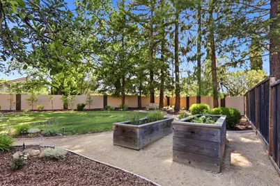 2392 Rupert Dr, San Jose, CA 95124 - Photo 63