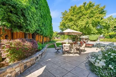 3813 Mountcliffe Ct, San Jose, CA 95136 - Photo 37