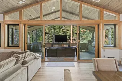 2366 Highlands Dr, South Lake Tahoe, CA 96150 - Photo 13