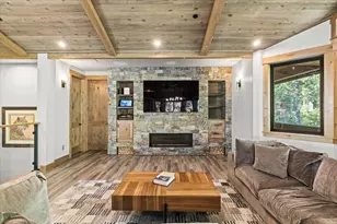 2366 Highlands Dr, South Lake Tahoe, CA 96150 - Photo 15