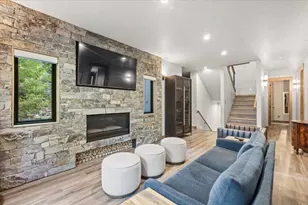 2366 Highlands Dr, South Lake Tahoe, CA 96150 - Photo 27