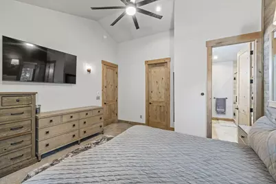 2366 Highlands Dr, South Lake Tahoe, CA 96150 - Photo 21
