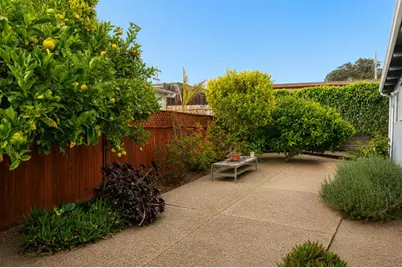 2050 Lassen St, Seaside, CA 93955 - Photo 13