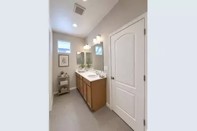 97 Montecito Vista Dr 8, San Jose, CA 95111 - Photo 27