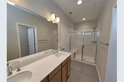 97 Montecito Vista Dr 8, San Jose, CA 95111 - Photo 29
