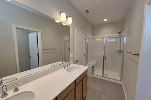 97 Montecito Vista Dr 8, San Jose, CA 95111 - Photo 29