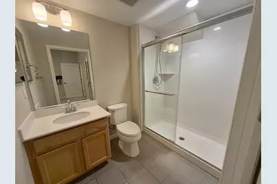 97 Montecito Vista Dr 8, San Jose, CA 95111 - Photo 9