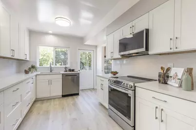 1674 Roberta Dr, San Mateo, CA 94403 - Photo 17