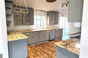 1360 Buckingham Way 1360, Hayward, CA 94544 - Photo 5