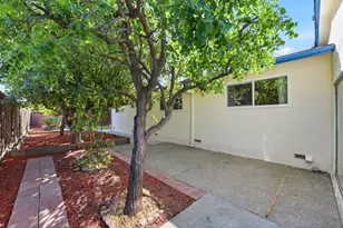 1825 Blue Spruce Ct, Milpitas, CA 95035 - Photo 27