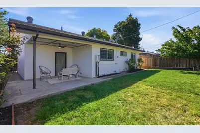 10130 Lyndale Ave, San Jose, CA 95127 - Photo 17