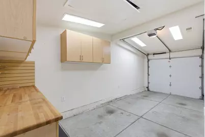 10130 Lyndale Ave, San Jose, CA 95127 - Photo 25