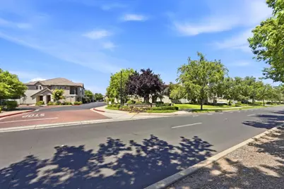 505 Picasso Way, Folsom, CA 95630 - Photo 41