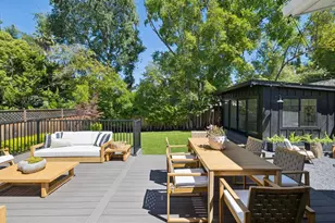 2061 Sterling Ave, Menlo Park, CA 94025 - Photo 41