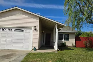 47 Elmwood Dr, Greenfield, CA 93927 - Photo 1