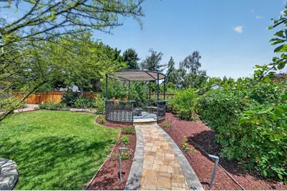 1336 Cordilleras Ave, Sunnyvale, CA 94087 - Photo 49