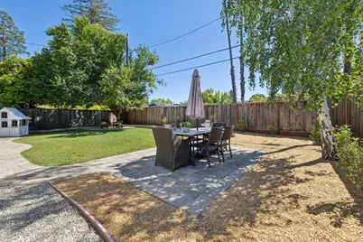 1276 Connecticut Dr, Redwood City, CA 94061 - Photo 53