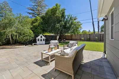 1276 Connecticut Dr, Redwood City, CA 94061 - Photo 51