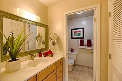 136 Canfield Ave A, Santa Cruz, CA 95060 - Photo 15