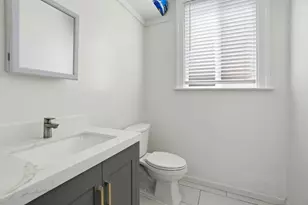 291 Raymond Ave, San Francisco, CA 94134 - Photo 23