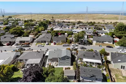 1844 Nash Dr, San Mateo, CA 94401 - Photo 59