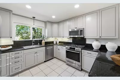 135 E Okeefe St 4, Menlo Park, CA 94025 - Photo 11