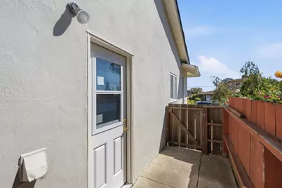 325 Palomar Ct, San Bruno, CA 94066 - Photo 37