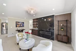 114 Cumulus Ave, Sunnyvale, CA 94087 - Photo 17