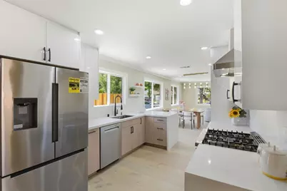 114 Cumulus Ave, Sunnyvale, CA 94087 - Photo 5