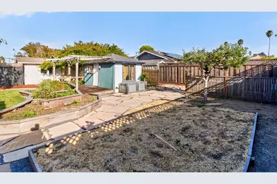 Address Not Disclosed, Santa Cruz, CA 95060 - Photo 19