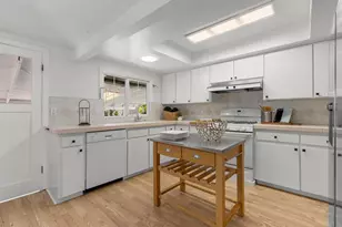 1131 Shamrock Dr, Campbell, CA 95008 - Photo 19