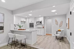1617 Blackhawk Dr, Sunnyvale, CA 94087 - Photo 13