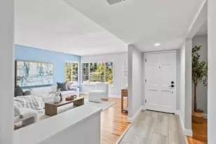 1617 Blackhawk Dr, Sunnyvale, CA 94087 - Photo 3