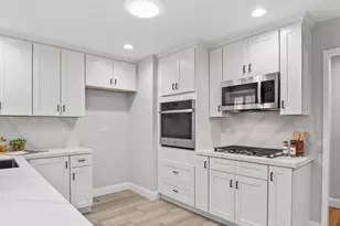 1617 Blackhawk Dr, Sunnyvale, CA 94087 - Photo 11