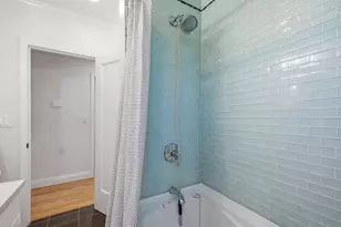 9858 Golf Links Rd, Oakland, CA 94605 - Photo 25
