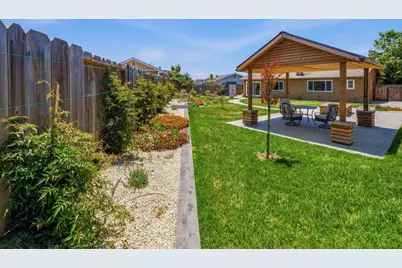 12918 Kennedy Cir, Salinas, CA 93906 - Photo 21