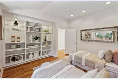 20995 Canyon View Dr, Saratoga, CA 95070 - Photo 21