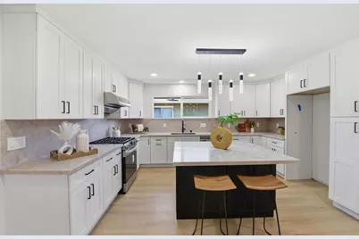 436 N 12th St, San Jose, CA 95112 - Photo 11