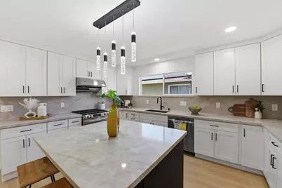 436 N 12th St, San Jose, CA 95112 - Photo 13