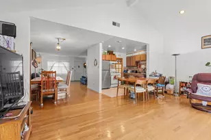 361 Fenley Ave, San Jose, CA 95117 - Photo 5