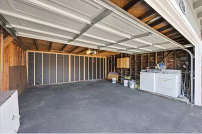 545 Rollins Rd, Burlingame, CA 94010 - Photo 17