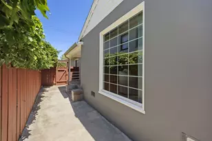545 Rollins Rd, Burlingame, CA 94010 - Photo 29